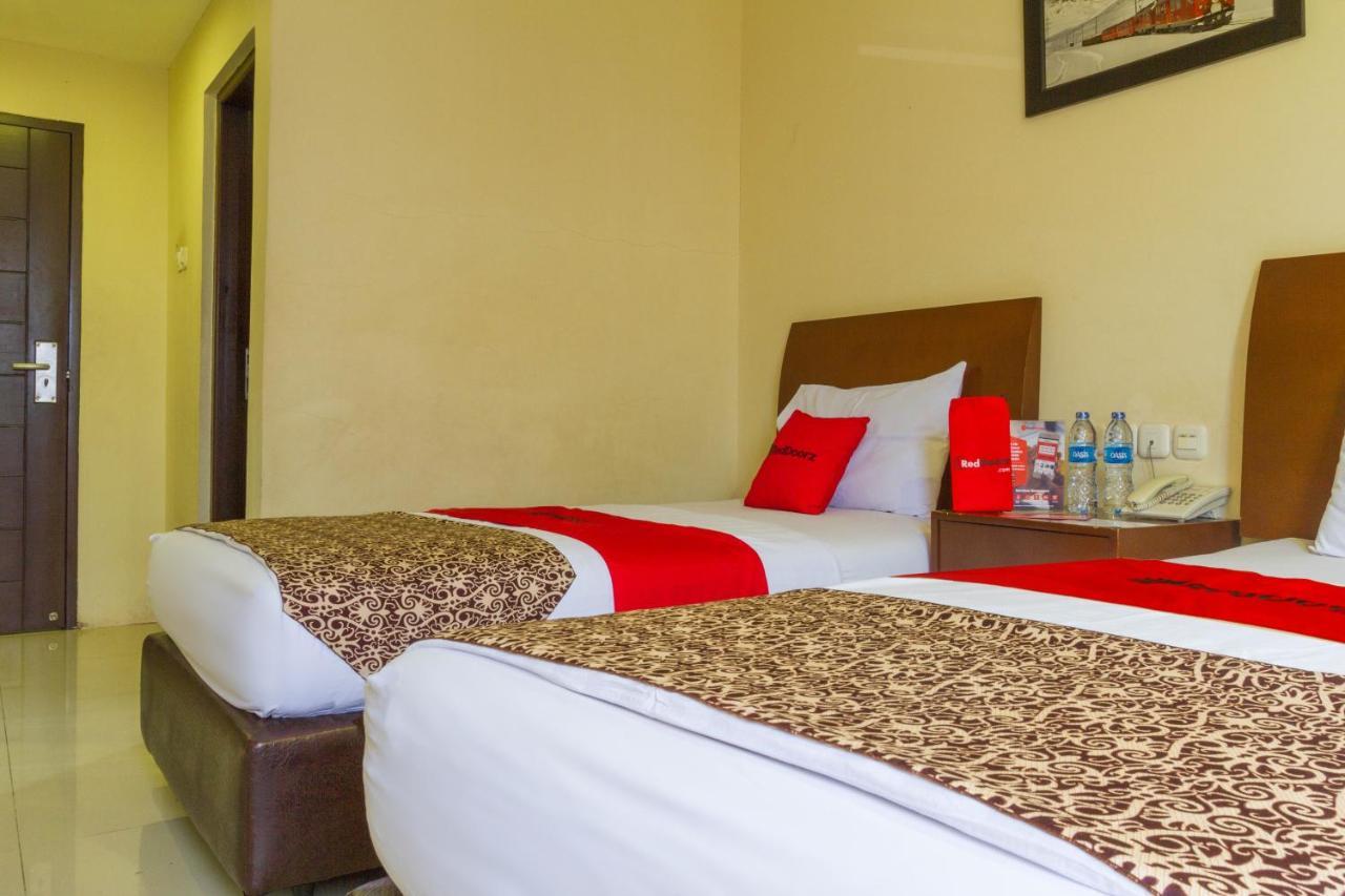 Reddoorz @ Paskal Hyper Square Hotel Bandung Exterior photo
